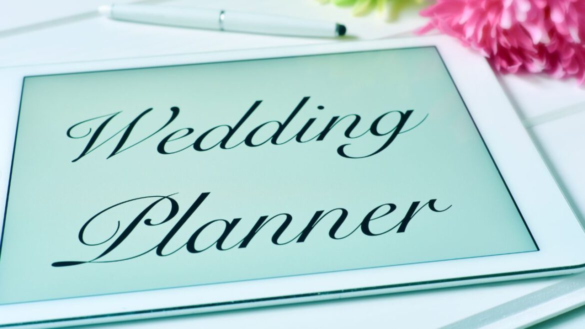 Twój spokojny port w burzy ślubnych przygotowań: Jak ślubne wsparcie zmienia oblicze organizacji wesel