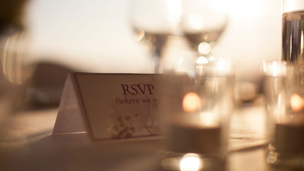 Wkładki RSVP: Rewolucja w planowaniu ślubu
